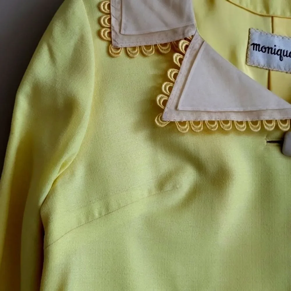 Vintage Monique Yellow Cropped Blazer –